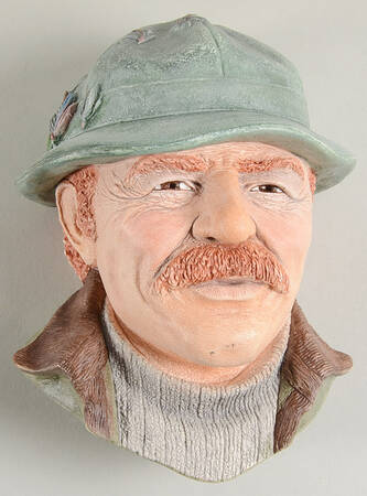 Character Head Plaques Fly Fisherman - No Box