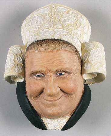 Character Head Plaques Bretone Lady - No Box