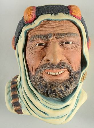 Character Head Plaques Youssef - No Box