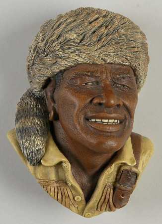 Character Head Plaques York-Coon Skin Cap - No Box