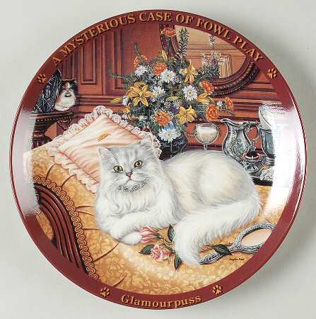 A Mysterious Case of Foul Play Glamour Puss - No Box