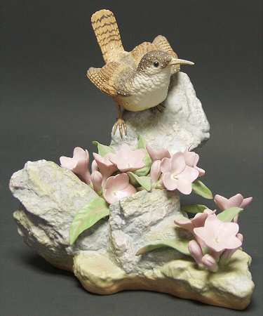 Burgues Figurine Canyon Wren - With Box