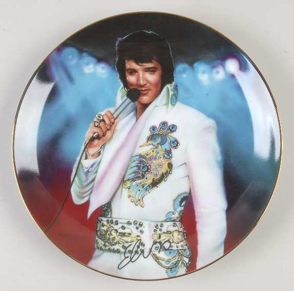 Remembering Elvis The Legend - No Box