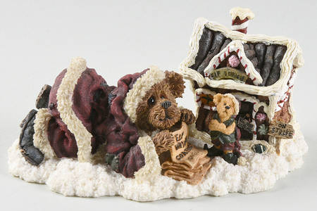 The Bearstone Collection Sc Bearrister And Mr Picket The Elfster  - Boxed