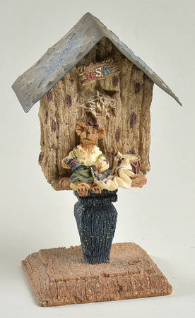 The Bearstone Collection Betsy Home Of The Brave-Mini Birdhouse - Bx295 With Box