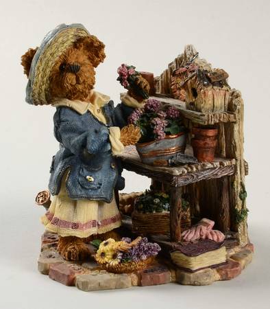 The Bearstone Collection Martha Bloomengrow Thyme To Grow - Boxed