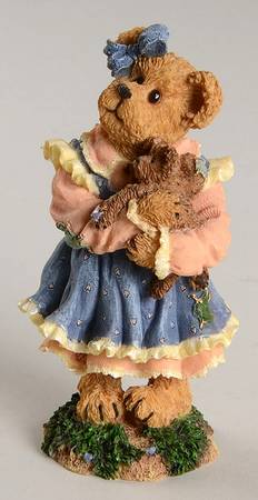 The Bearstone Collection Lucy Bearhugs & Friend - Boxed