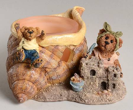 The Bearstone Collection Bailey & Huck..Wheeee-Candleholder - Boxed