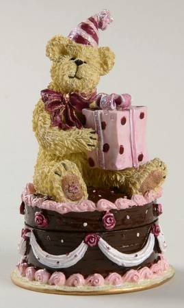 The Bearstone Collection Eubie Celebrating Happy Birthday - Boxed