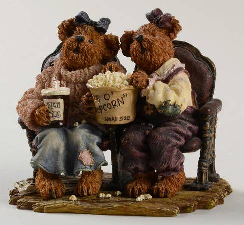 The Bearstone Collection Rachel And Phoebe Girls Night Out - Boxed