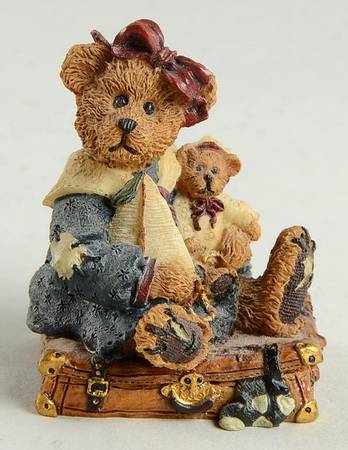 The Bearstone Collection Bear With Ship - No Box 116d