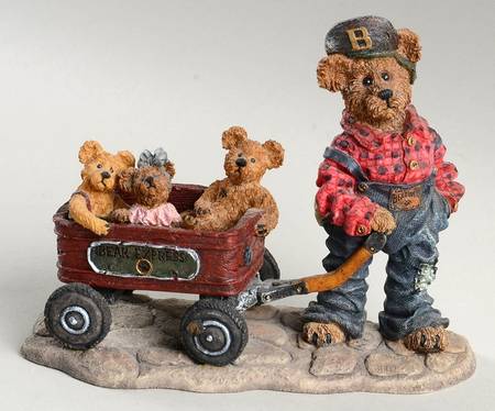 The Bearstone Collection Huck With Mandy Zoe And Zack - Boxed