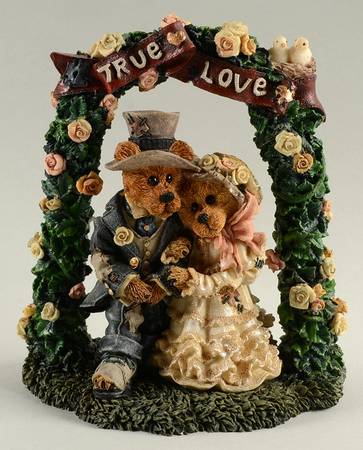 The Bearstone Collection Grenville & Beatrice-True Love - With Box 233