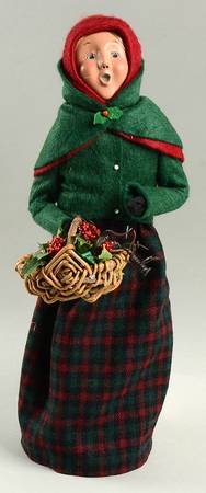 Traditional Assorted Carolers Woman With Basket Of Holly - No Box Nb1591
