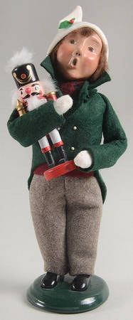 Traditional Assorted Carolers Boy With Nutcracke-Green - No Box Nb1619