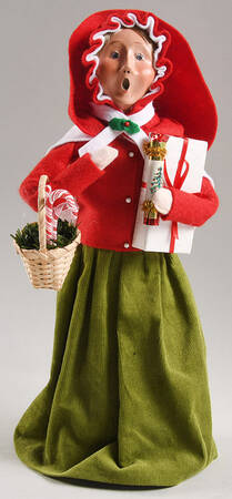 Traditional Assorted Carolers Shopper Woman With Basket Of Cane - No Box Nb1661
