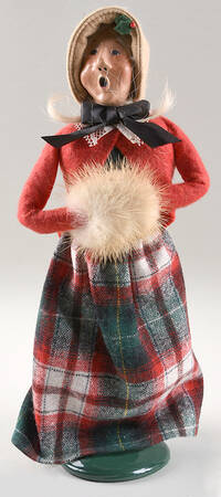 Traditional Assorted Carolers Woman With Brown Muff - No Box Nb1656