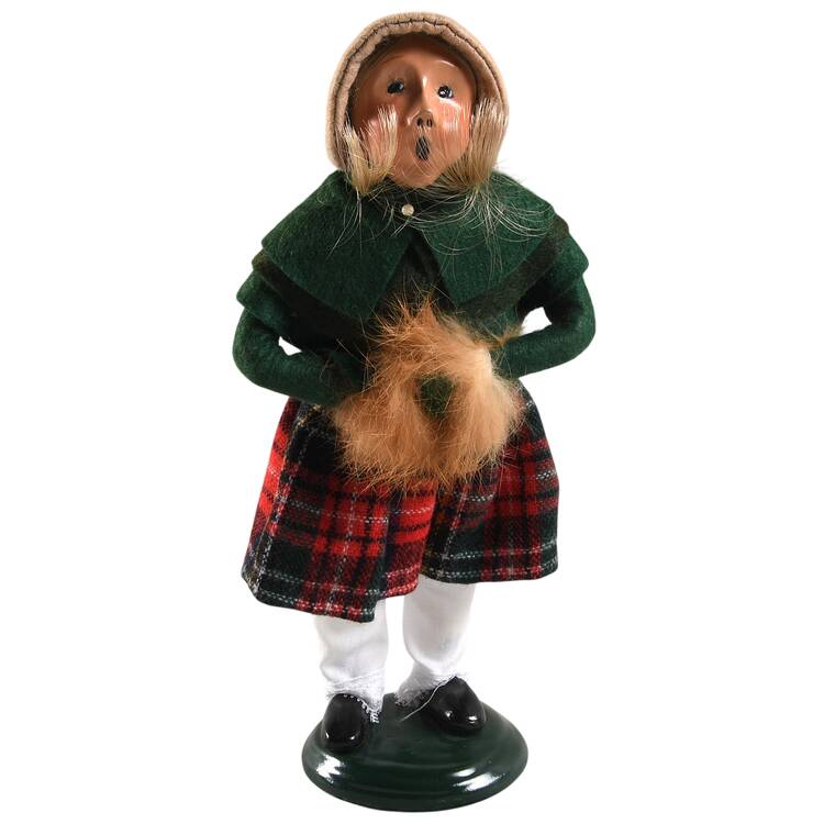Traditional Assorted Carolers Girl With Muff - Green - No Box