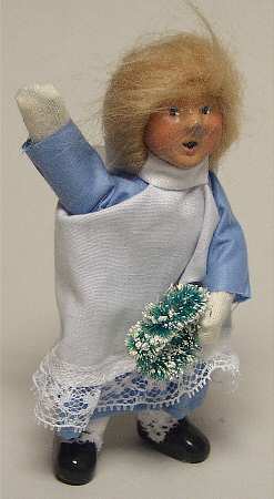 Victorian Assorted Carolers Toddler With Wreath - No Box