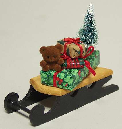 Accessories Sled With Gifts - No Box