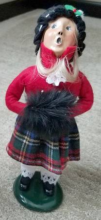 Traditional Assorted Carolers Girl With Muff-Red Coat - No Box