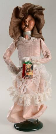Traditional Assorted Carolers Victorian Grandmother Shopper - No Box Nb876