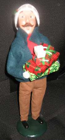 Traditional Assorted Carolers Man With Packages  - Nb646, No Box