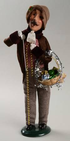 Traditional Assorted Carolers Grandfather With Apple Basket - Nb862, No Box