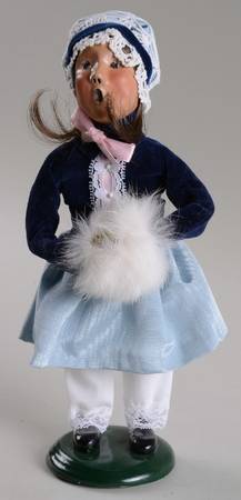 Victorian Assorted Carolers Girl With Muff-Blue & Pink - No Box