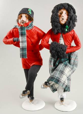 Winter Outdoor Activities Skater Couple-Red & Green - No Box