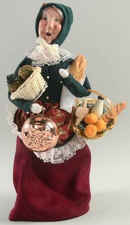 Traditional Assorted Carolers Shopper Grandmother-Green Lace - No Box Nb1195