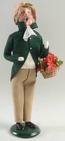 Traditional Assorted Carolers Grandfather With Poinsettia Basket-Green - No Box Nb1186