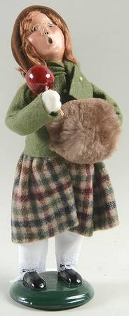 Traditional Assorted Carolers Girl With Candy Apple - No Box Nb1254