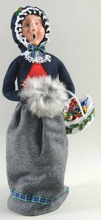 Traditional Assorted Carolers Woman With Muff & Ornaments - No Box Nb1251