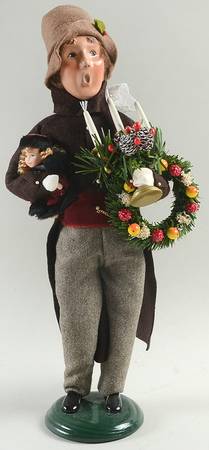 Traditional Assorted Carolers Victorian Shopper Man With Candles - No Box Nb1247