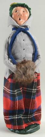 Traditional Assorted Carolers Woman With Muff-Grey Coat/Plaid Skirt - No Box Nb1294