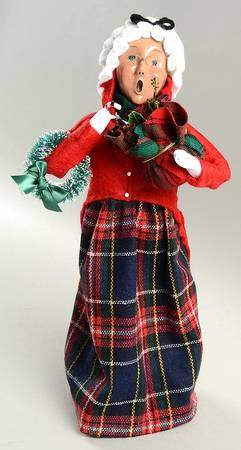 Traditional Assorted Carolers Woman With Wreath & Bag Of Gifts-Red Coa - No Box Nb1454