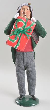 Traditional Assorted Carolers Man With Gift-Green Coat - No Box Nb1536