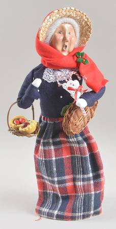 Traditional Assorted Carolers Shopper Grandmother With Pies On Wicker  - Nb946, No Box