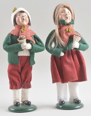 Traditional Assorted Carolers Boy And Girl With Chestnuts-Green Coat - Nb731, No Box