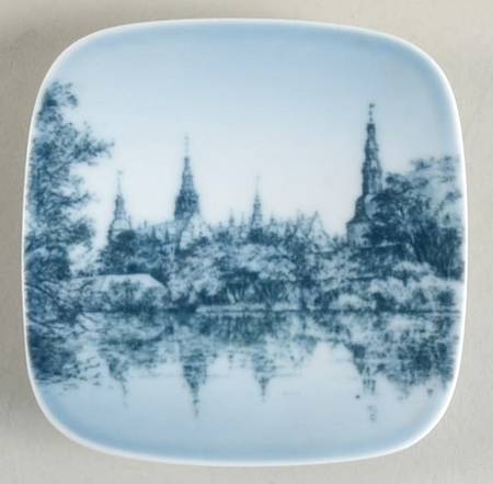 Bing & Grondahl Giftware Plaquette-Frederiksborg Slot - No Box