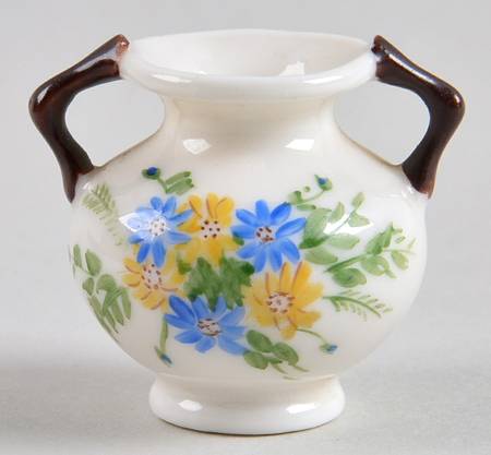 Boehm Giftware Miniature Handled Vase - No Box