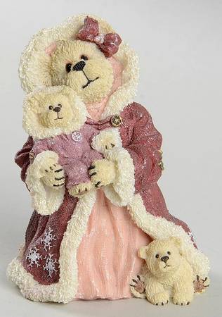 The Bearstone Collection Genevieve Frostbeary With Madden & Polar - Boxed