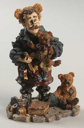 Wee Folkstone Collection T.H.Bean-The Bearmaker Elf - Boxed