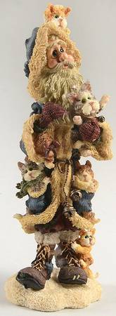 Folkstone Collection Fuzznick W/ Claws & Co - Boxed