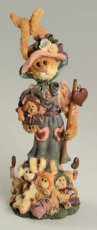 Folkstone Collection Nana McHare And Peapod,Aubergine, Chardo - Boxed