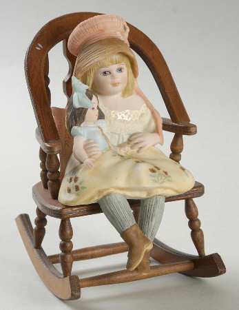 Shelfsitters and Accessories Little Sharice & Rocking Chair - Boxed