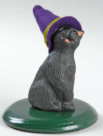 Halloween Carolers & Accessories Black Cat W/ Purple Hat - No Box