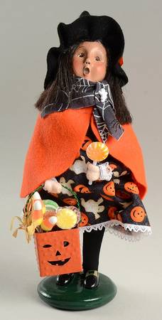 Halloween Carolers & Accessories Girl Witch With Treats - No Box
