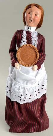 Thanksgiving & Harvest Carolers Dinner Family-Woman With Pie - No Box